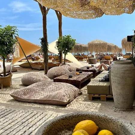 דירה Cozy With Sea View *